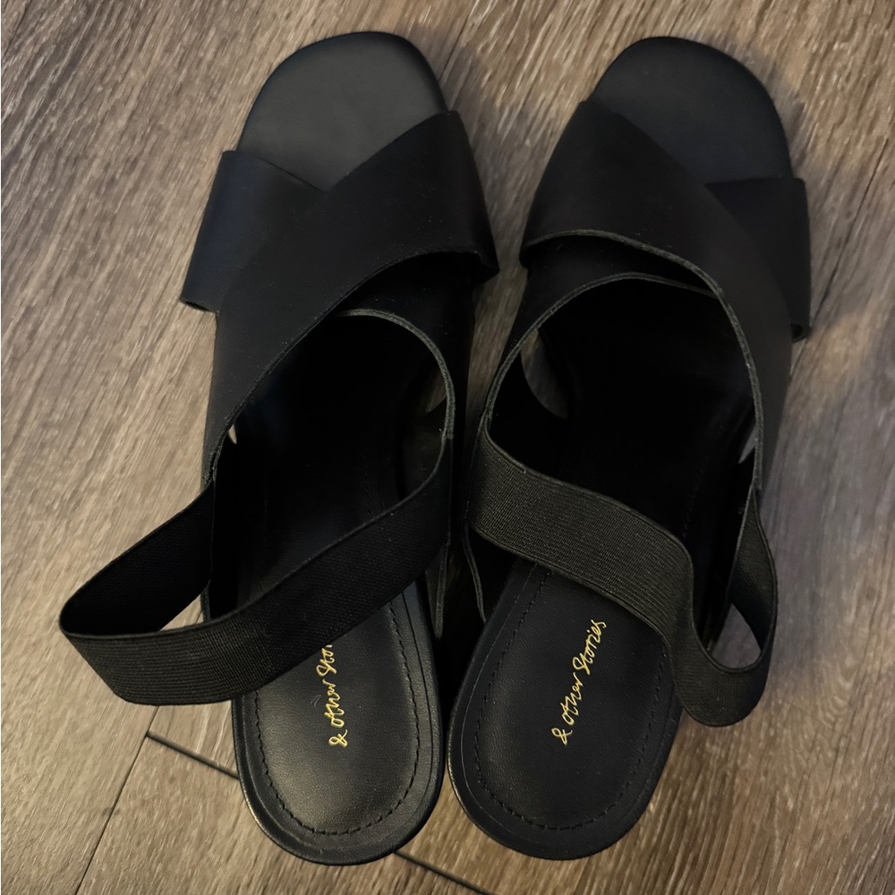 Black Women's black Sandals
